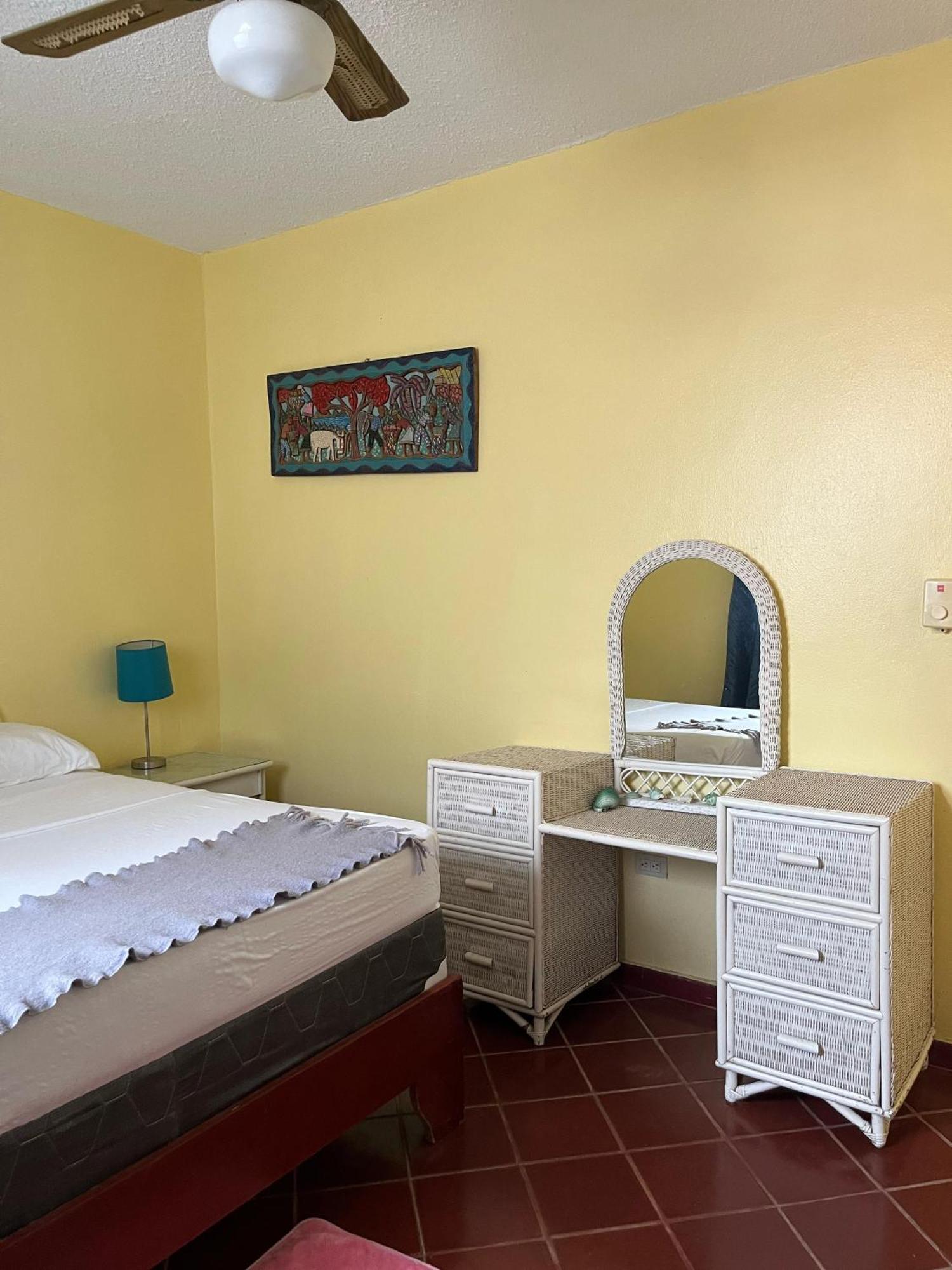 Playa Blanca Bed And Breakfast Баяхибе Екстериор снимка